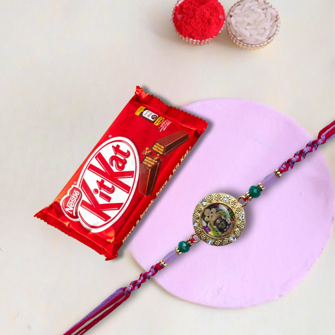 Shree Ram Rakhi With Nestle Kitkat Choco Coated Wafer Bar , 28.5 g